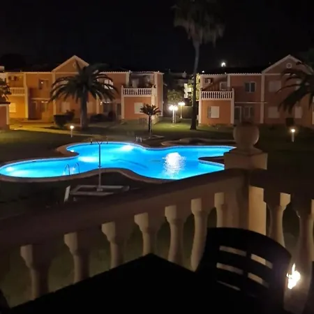 Nova Seaside Oasis Appartamento Oliva